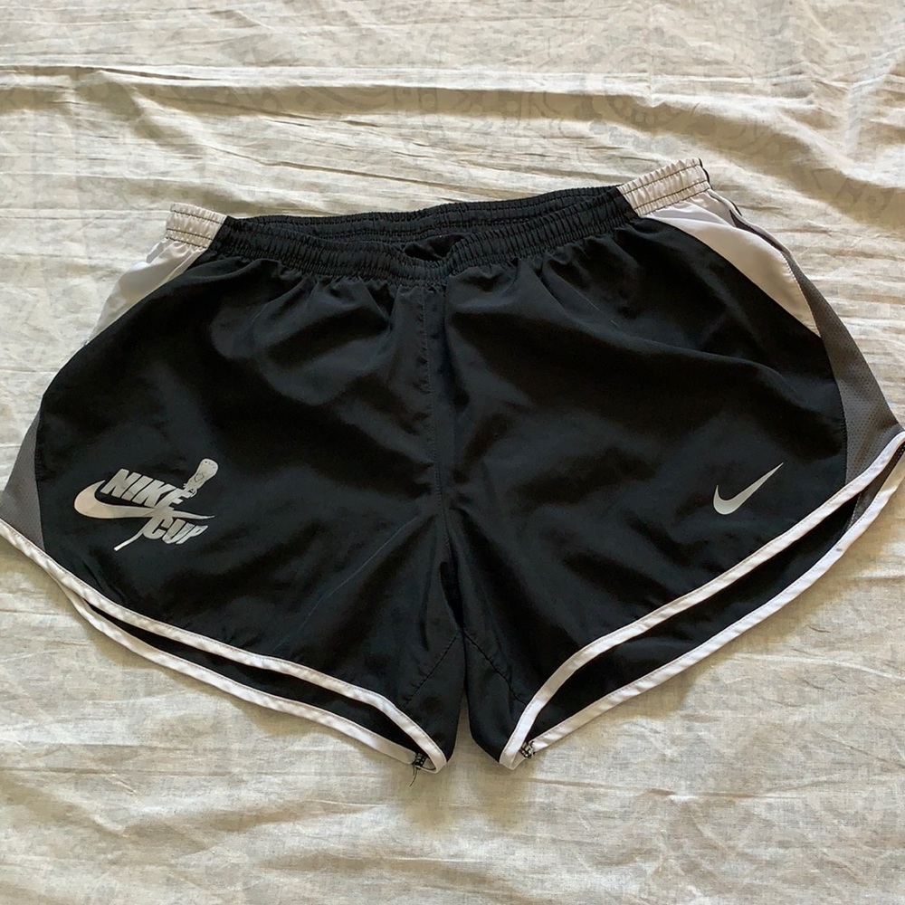 Nike Lacrosse Shorts Size Large